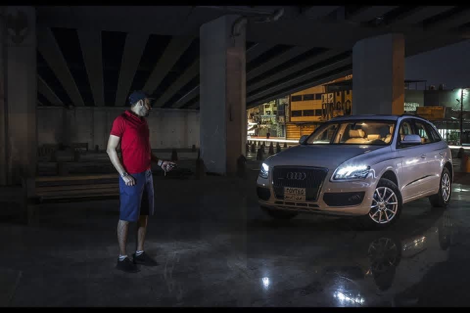 Audi Q5, night exterior